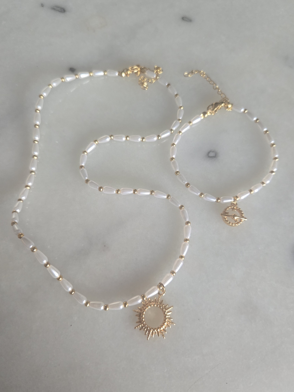 Gold Sun Pendant Pearl Bead Necklace and Bracelet Set